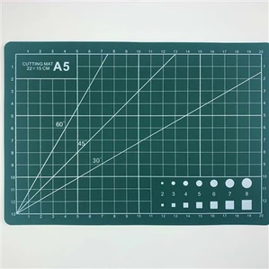 Juodas šerdies pjovimo kilimėlis